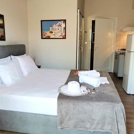 Studios Lia Adults Only -Fully Renovated Chrysi Ammoudia Luaran gambar