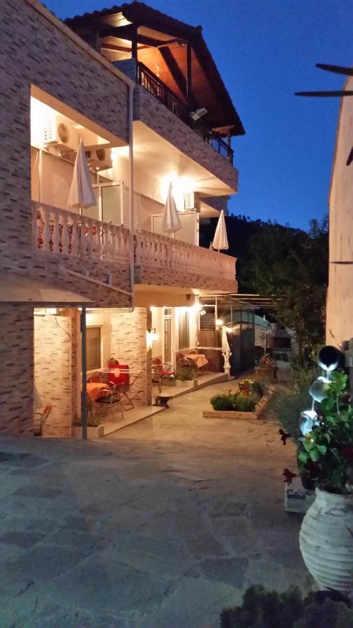 Studios Lia Adults Only -Fully Renovated Chrysi Ammoudia Luaran gambar