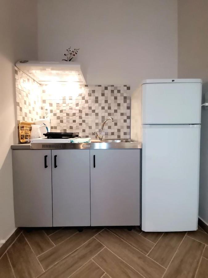 Studios Lia Adults Only -Fully Renovated Chrysi Ammoudia Luaran gambar