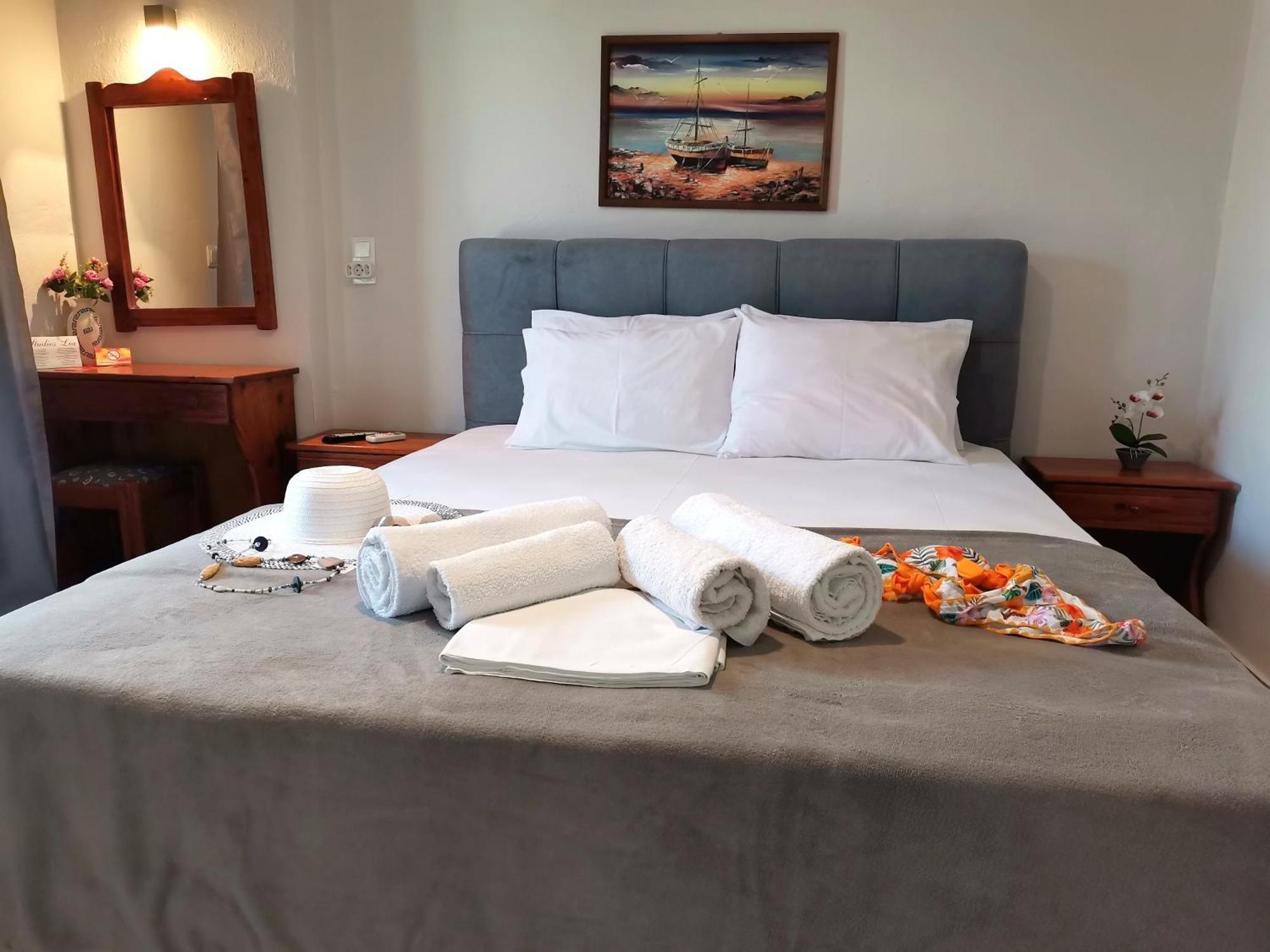 Studios Lia Adults Only -Fully Renovated Chrysi Ammoudia Luaran gambar