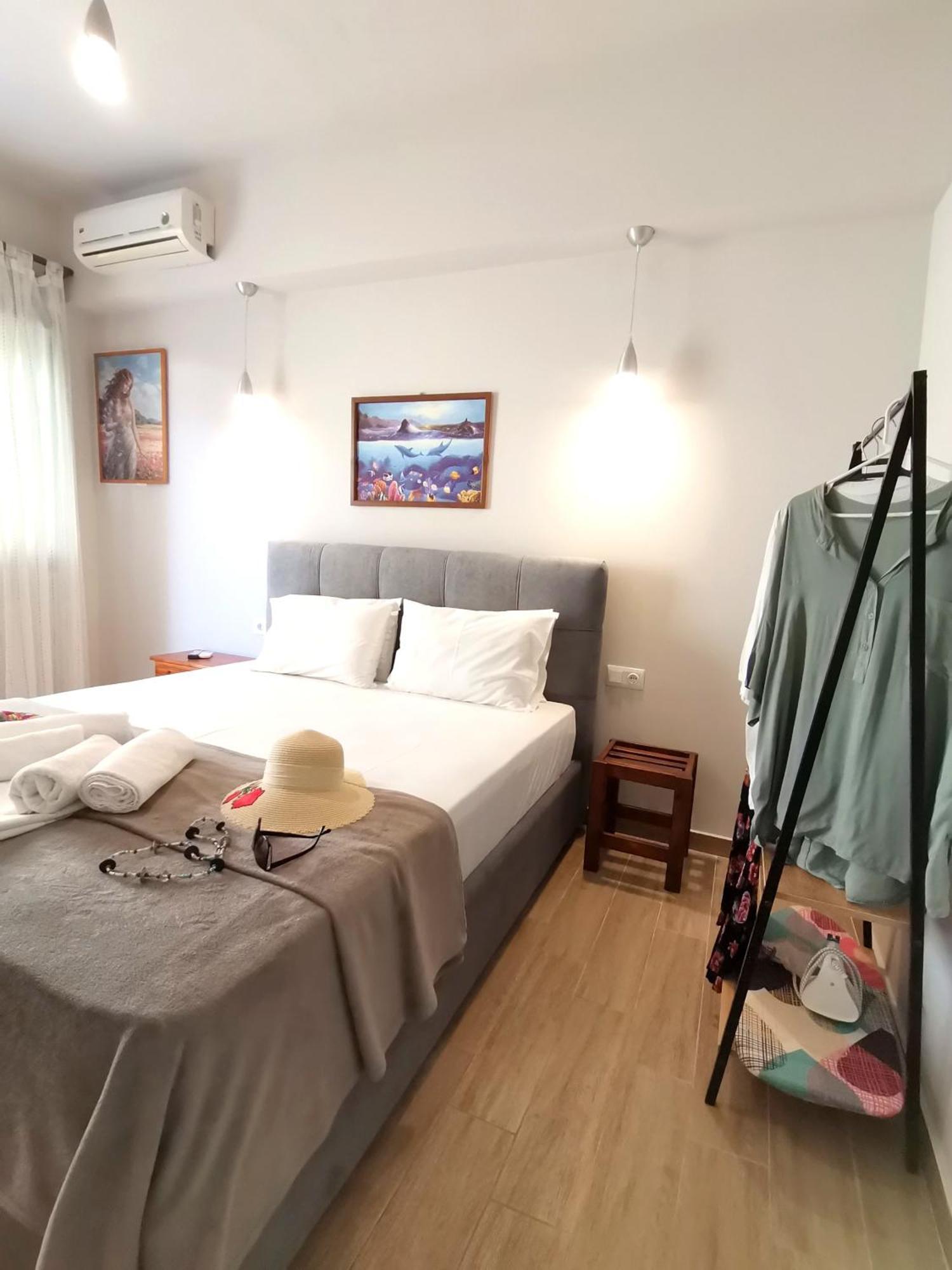 Studios Lia Adults Only -Fully Renovated Chrysi Ammoudia Luaran gambar