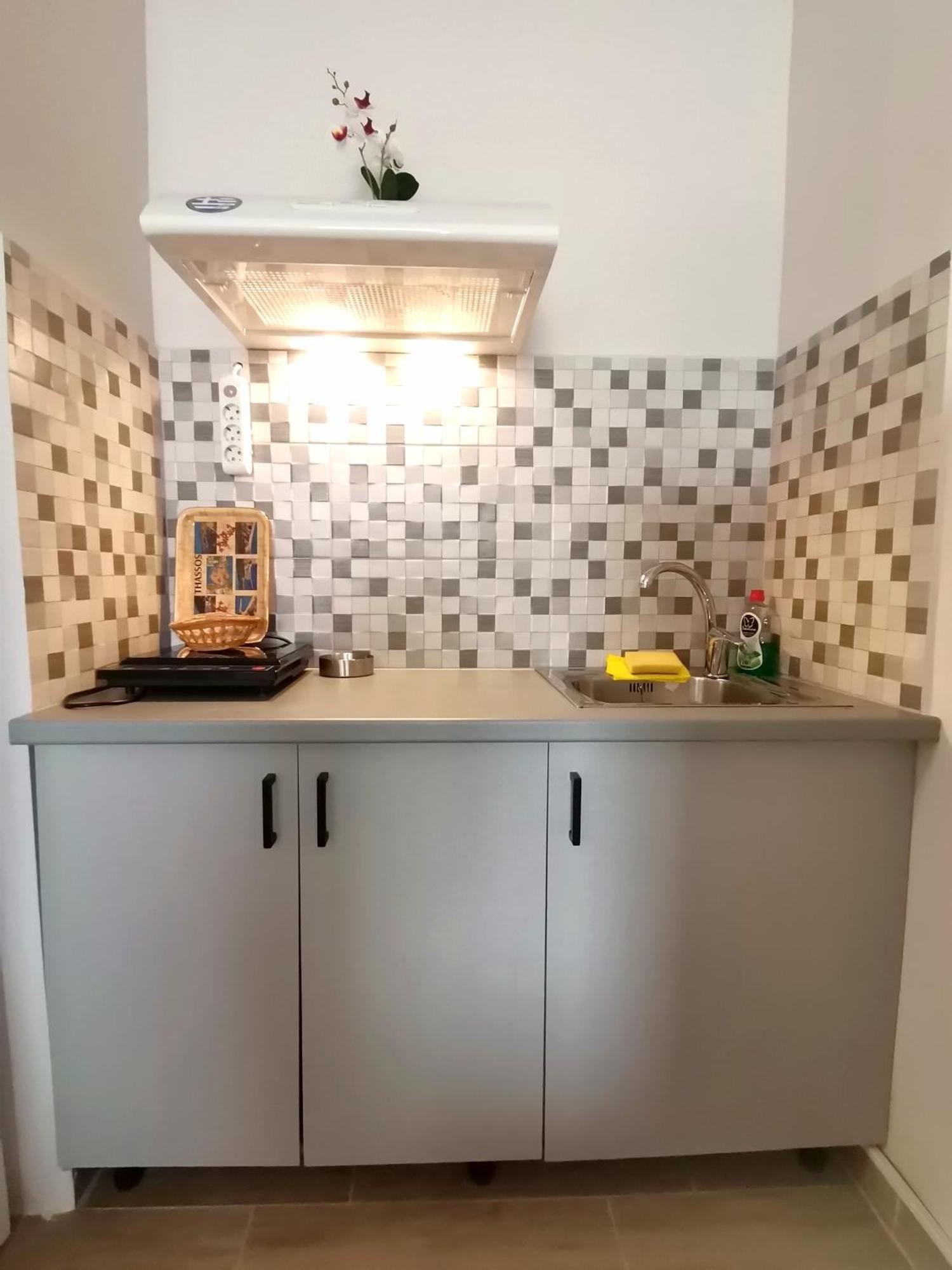 Studios Lia Adults Only -Fully Renovated Chrysi Ammoudia Luaran gambar